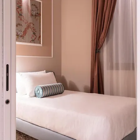 Be Mate Ponte Di Rialto 4*