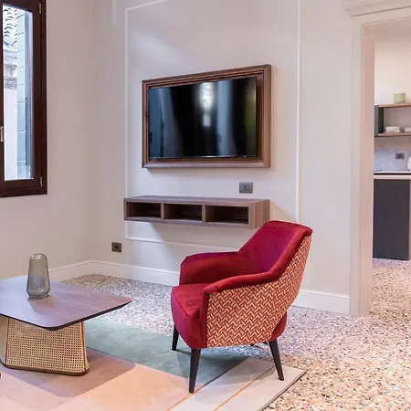 Be Mate Ponte Di Rialto Aparthotel