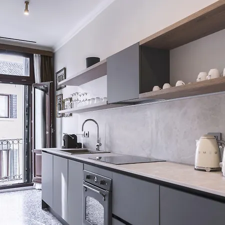 Be Mate Ponte Di Rialto Venice