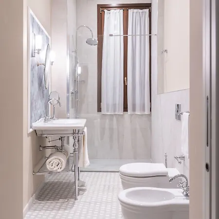 Be Mate Ponte Di Rialto Aparthotel