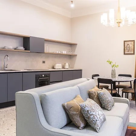 Be Mate Ponte Di Rialto Aparthotel Venice