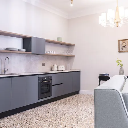 Be Mate Ponte Di Rialto Aparthotel Venice