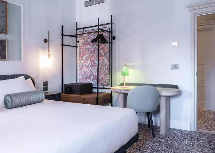 Be Mate Ponte Di Rialto البندقية