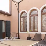 Be Mate Ponte Di Rialto Венеция