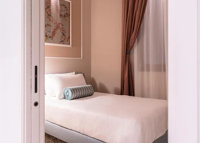 Be Mate Ponte Di Rialto 4*