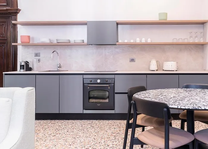 Ξενοδοχείο με διαμερίσματα Be Mate Ponte Di Rialto