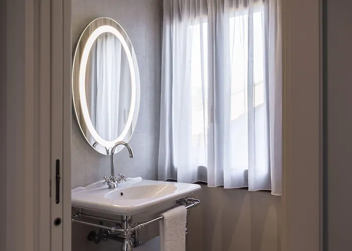 Be Mate Ponte Di Rialto Βενετία